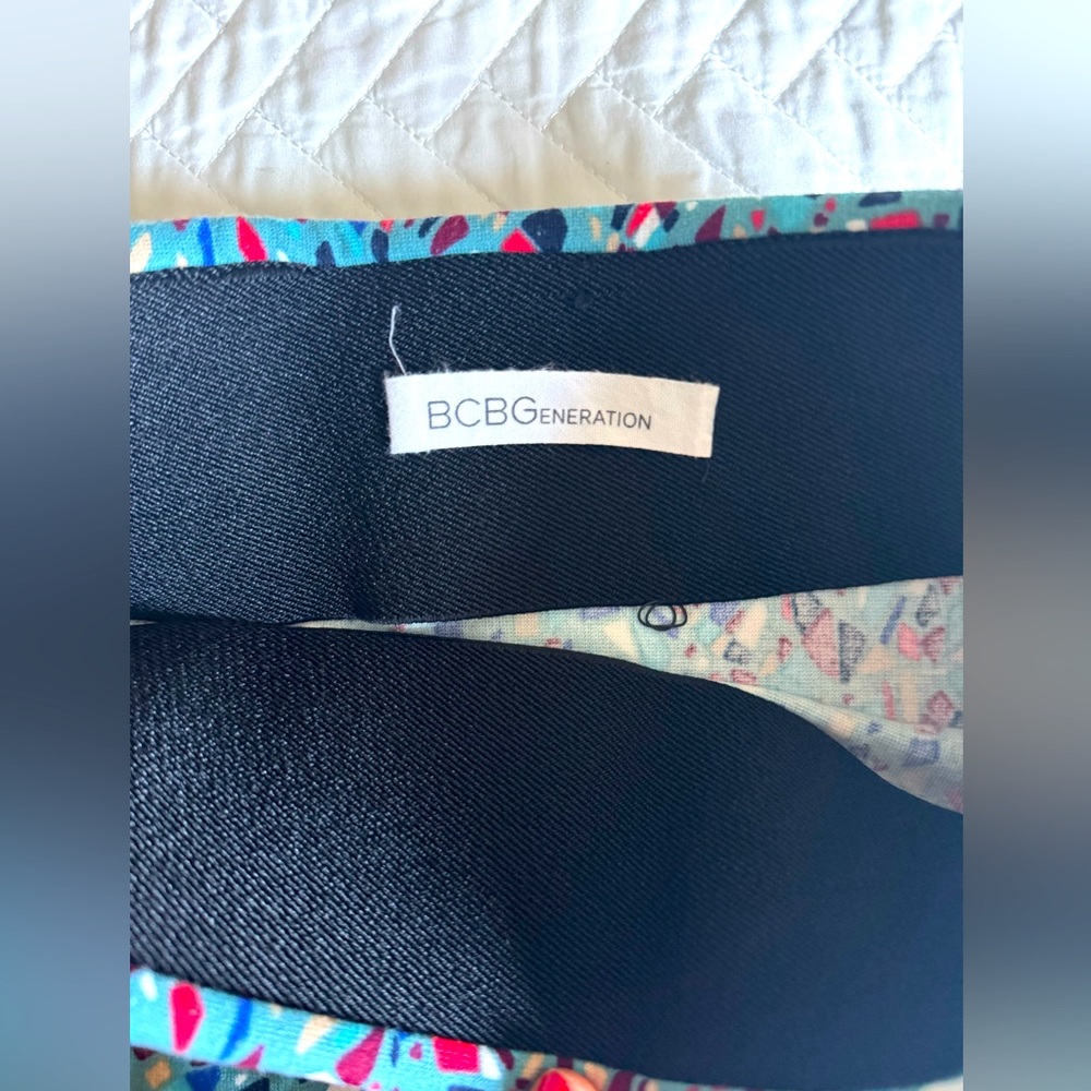 (NEW) BCBGeneration Mini Pencil Skirt - Picture 5 of 5